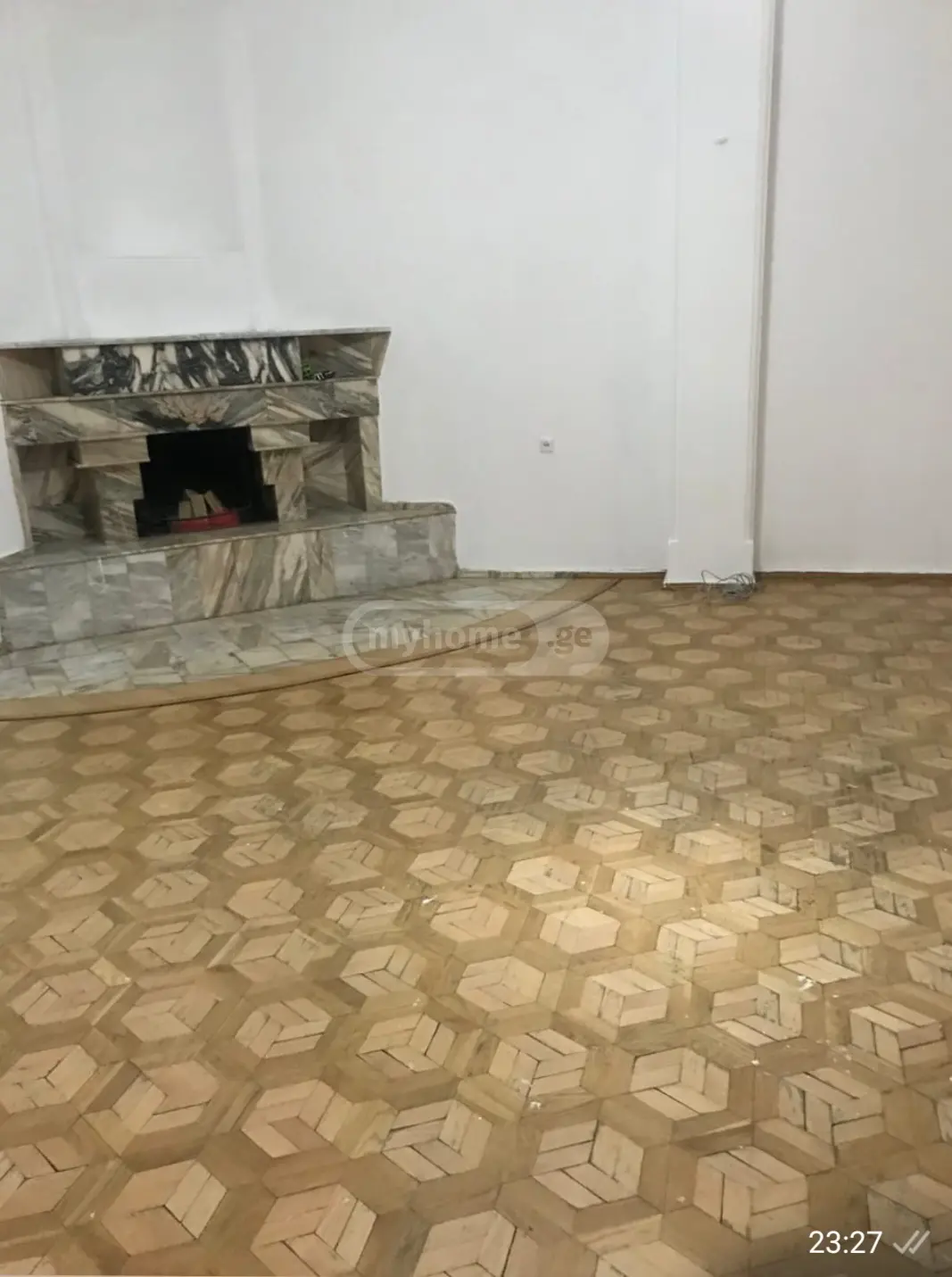 8 Room Private House For Sale view 1