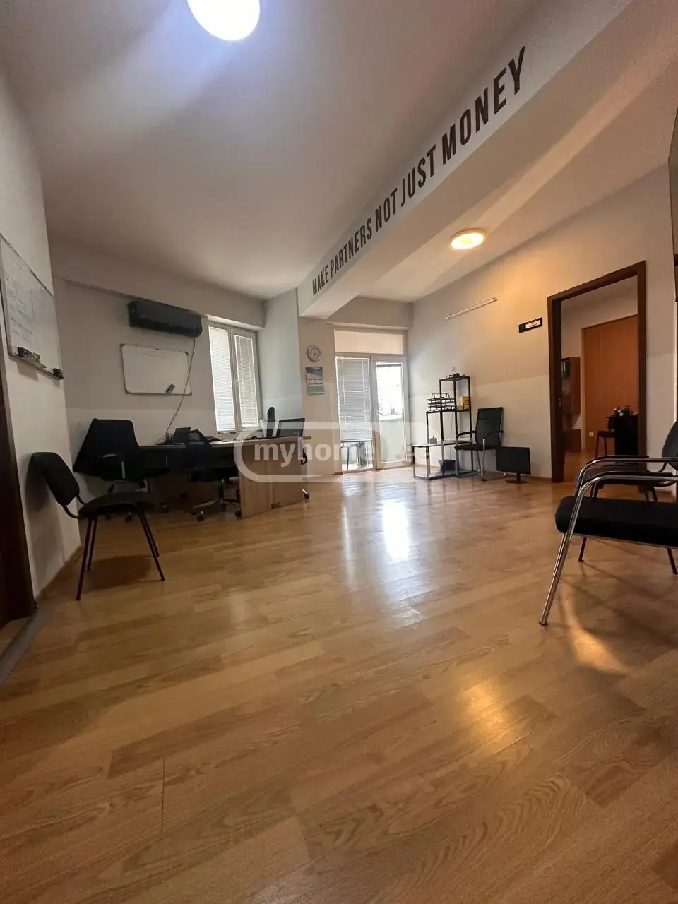 Office Commercial Area Daily Rent In Saburtalo view 9
