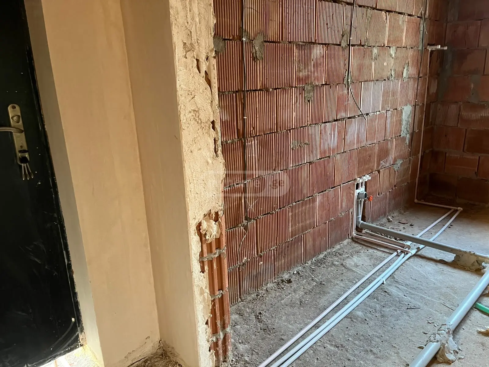 4 Room Private House For Sale view 9
