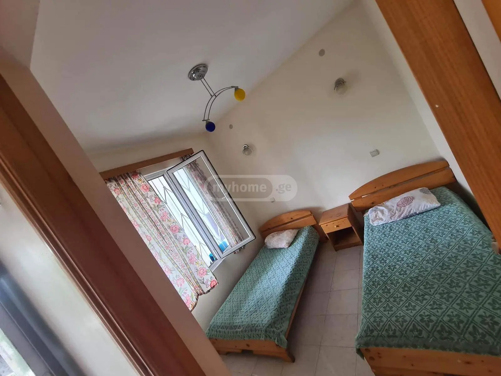 6 Room Private House For Sale view 8