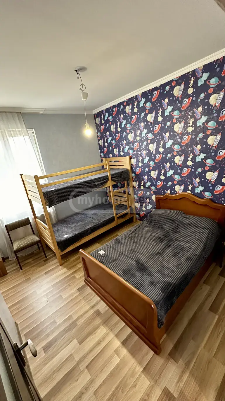 3 Room Private House Daily Rent In Chugureti view 9