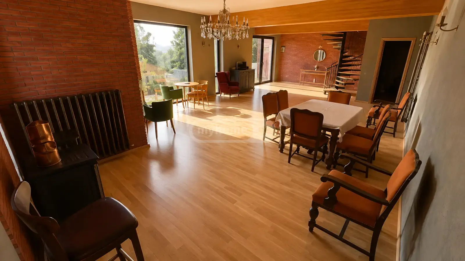 6 Room Private House For Sale view 4