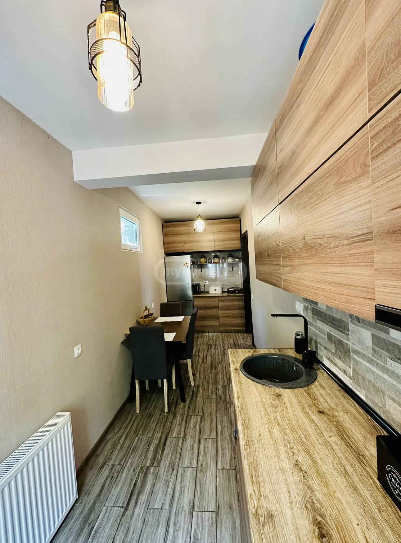 2 Room Private House For Sale view 3