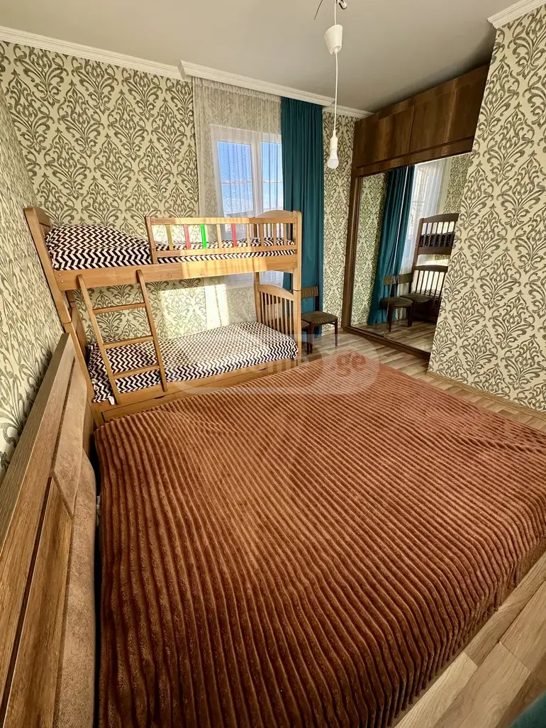 3 Room Private House Daily Rent In Chugureti view 10