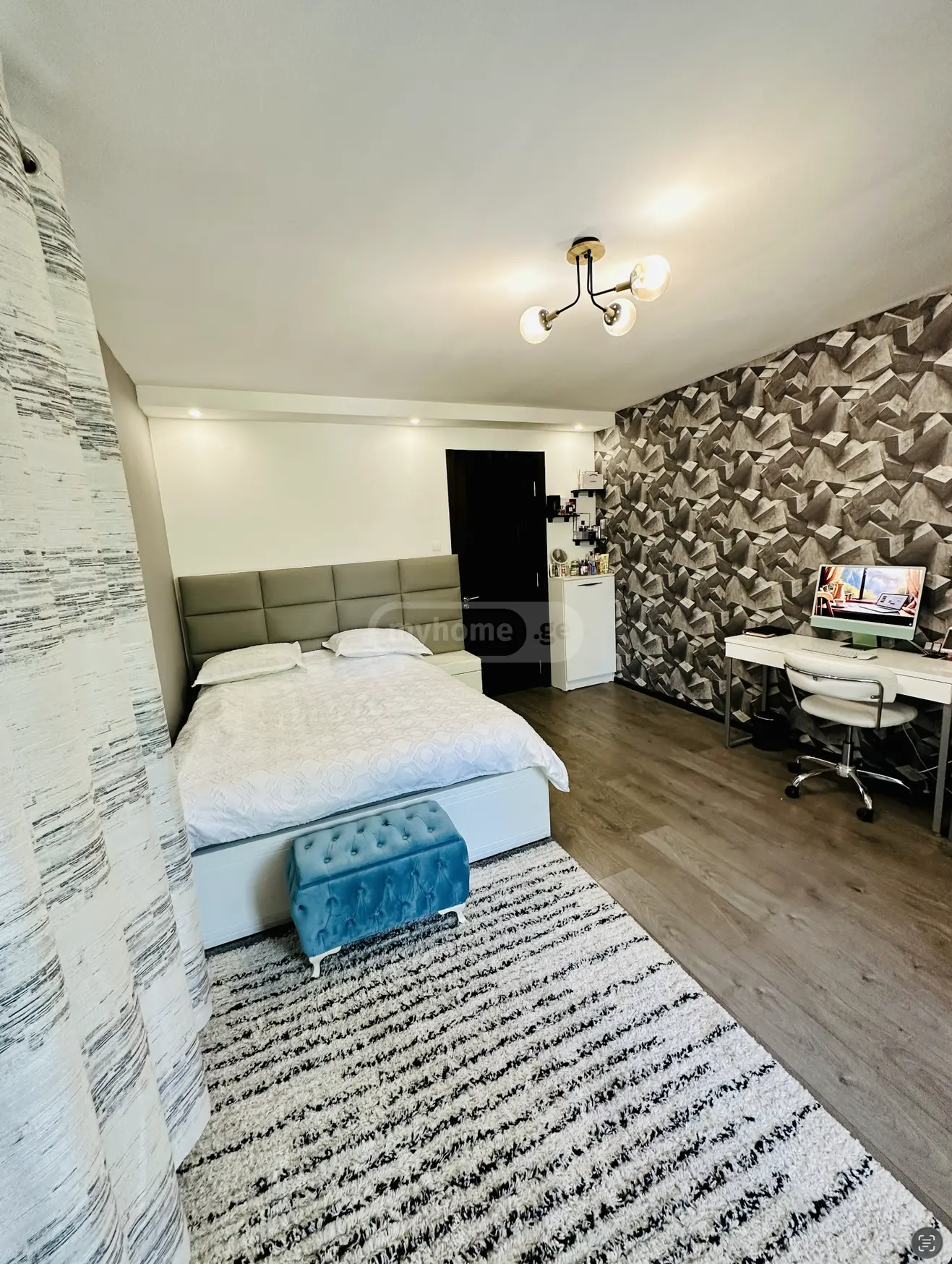 2 Room Private House For Sale view 4