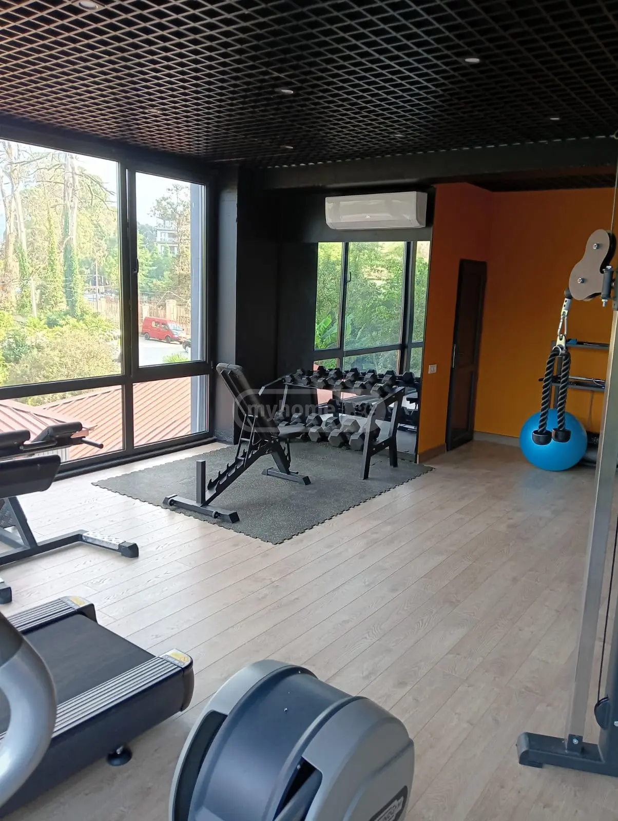 1 Room Hotel For Sale view 14