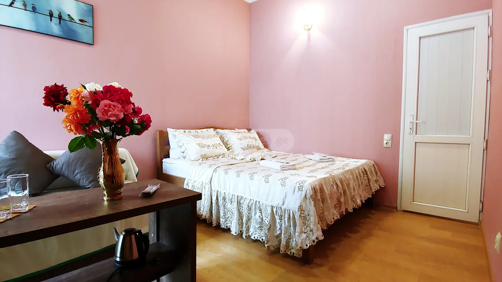 6 Room Hotel For Rent In Vera view 5