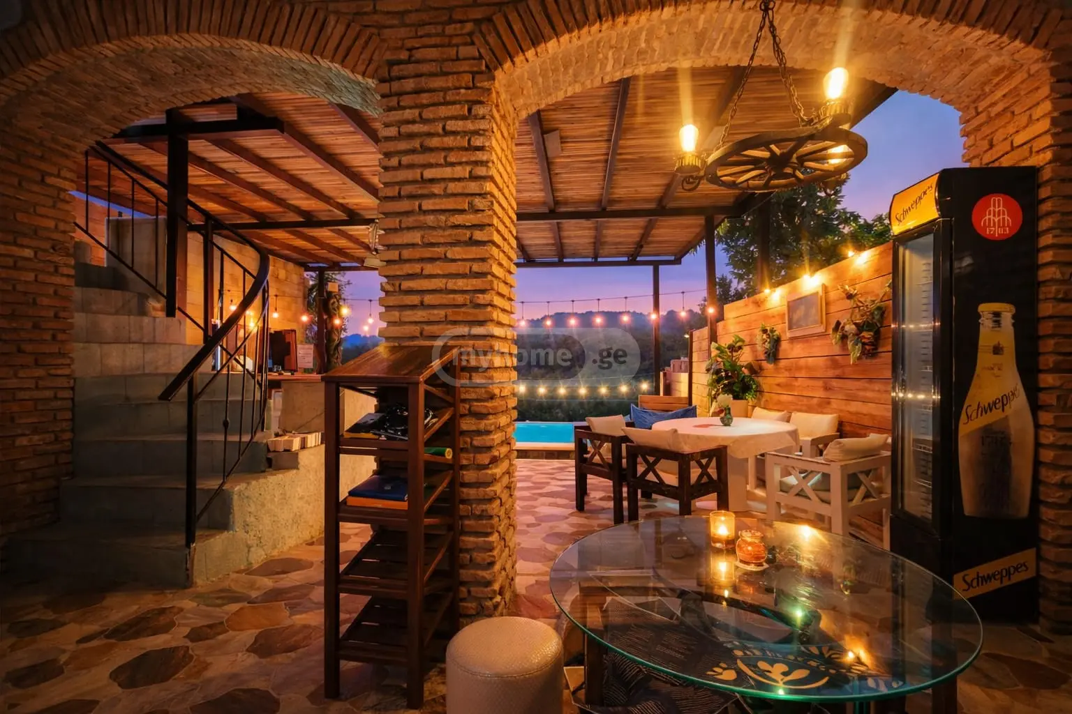 5 Room Hotel For Sale view 2