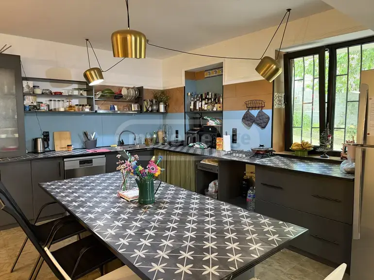 8 Room Country House For Rent In Tsavkisi view 1