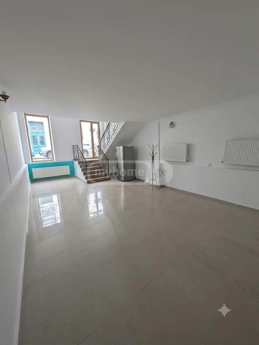 Special Commercial Area For Rent In Old Batumi District, In Batumi view 1