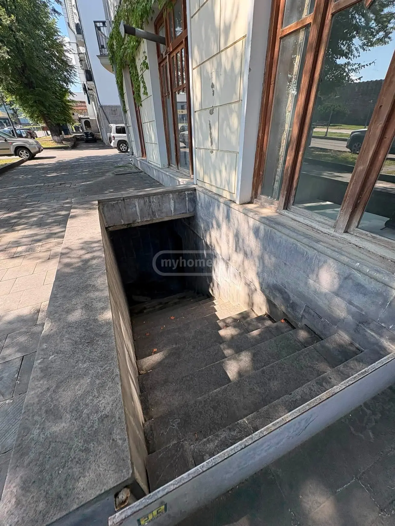 Basement Commercial Area For Sale In Telavi view 6