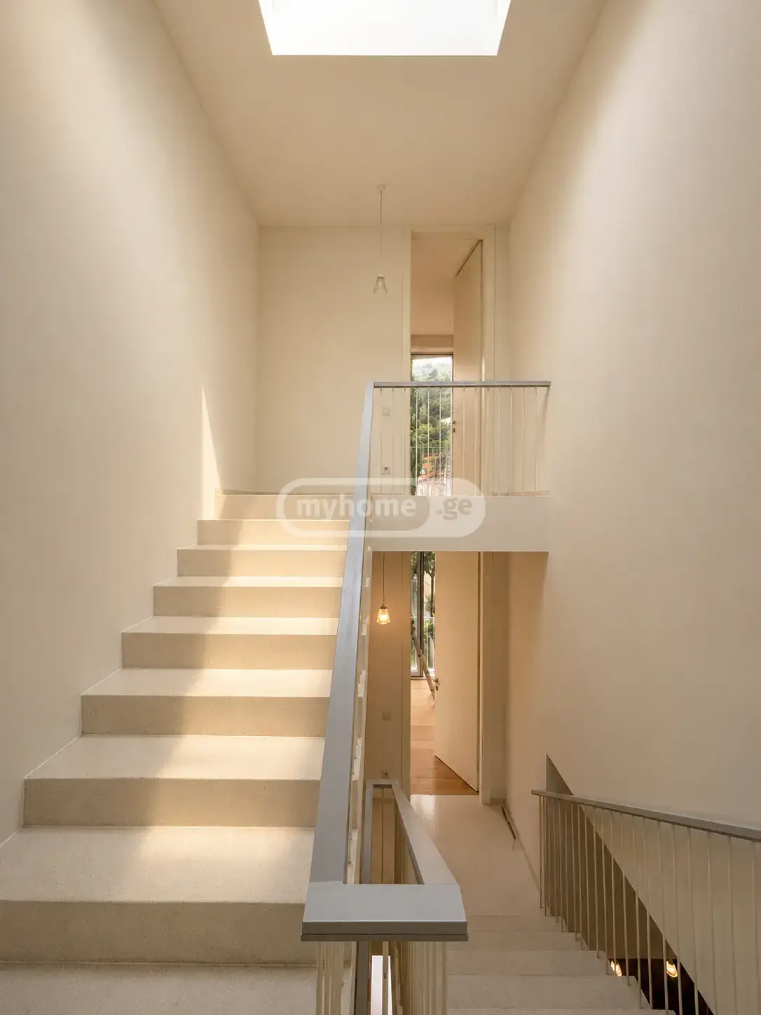 6 Room Private House For Rent In Vake view 9