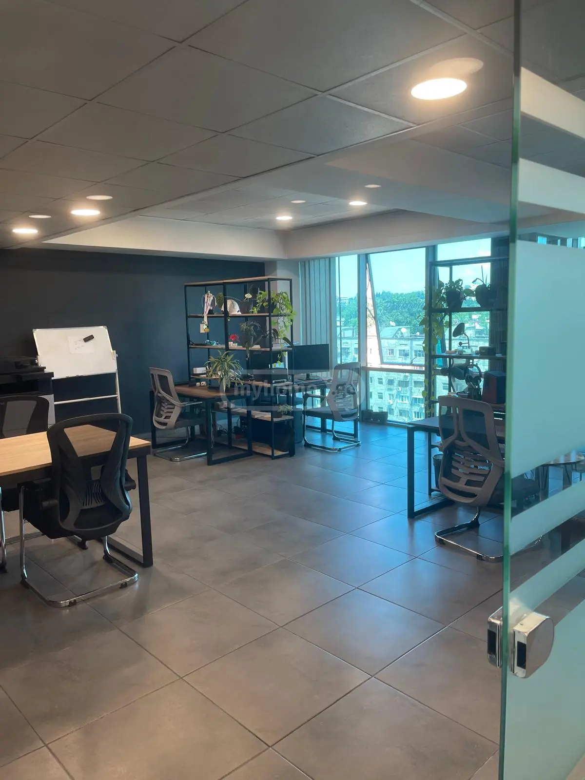 Office Commercial Area For Rent In Avlabari view 10