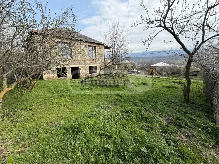 8 Room Private House For Sale view 10