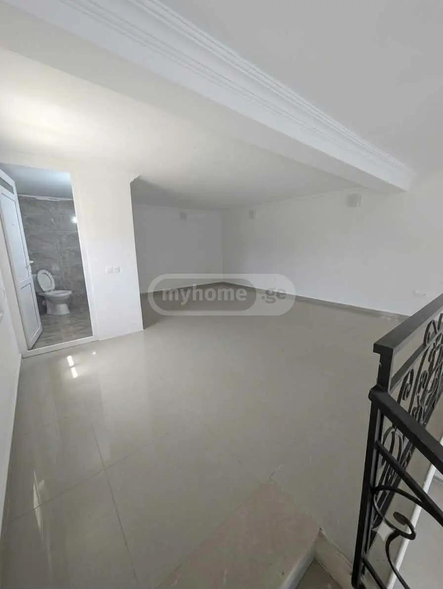 Special Commercial Area For Rent In Old Batumi District, In Batumi view 5
