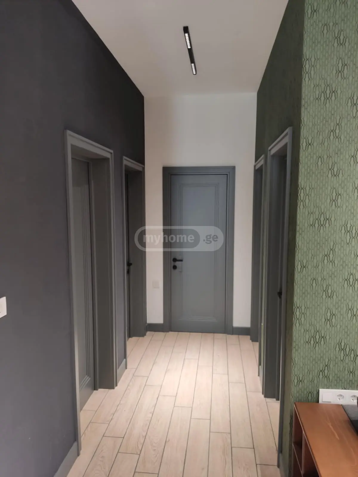 4 Room Private House For Sale view 3