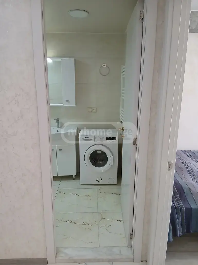 2-Room Apartment For Rent In Tbilisi, Davari St, 37 view 17