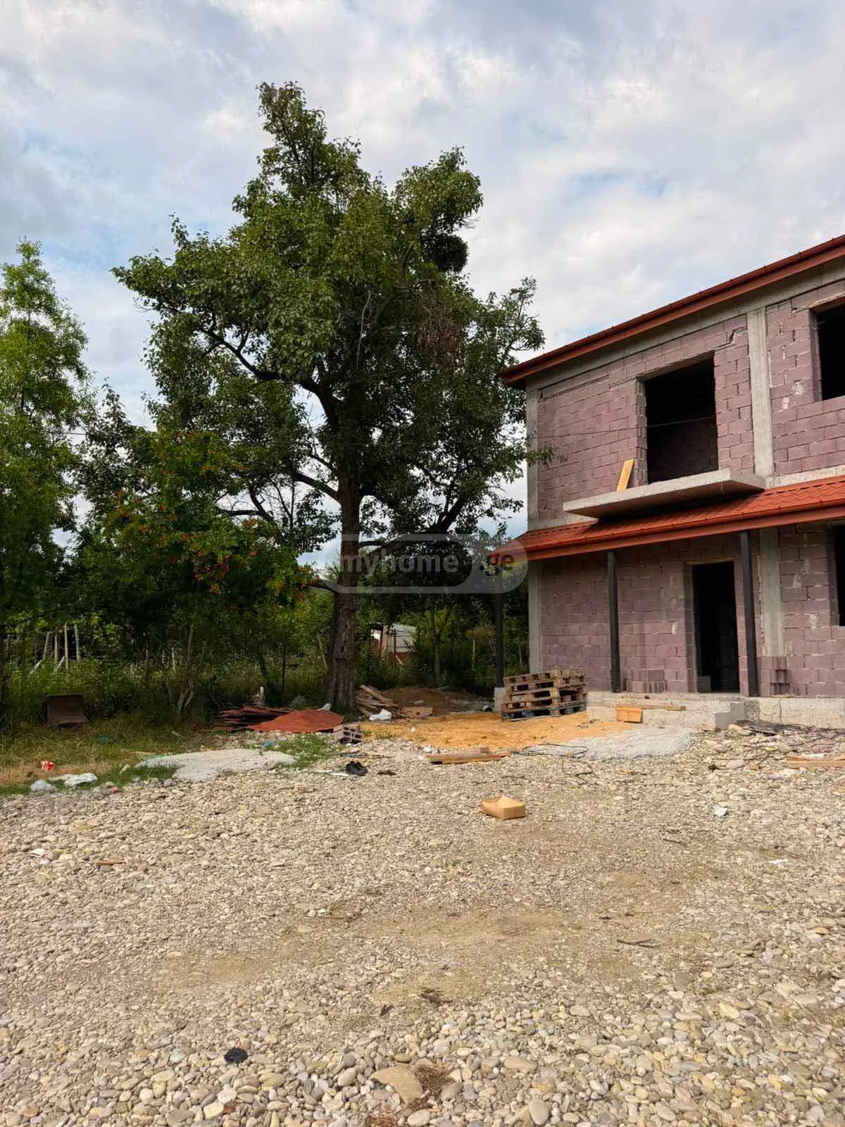 Продажа 5-комната Квартира view 3