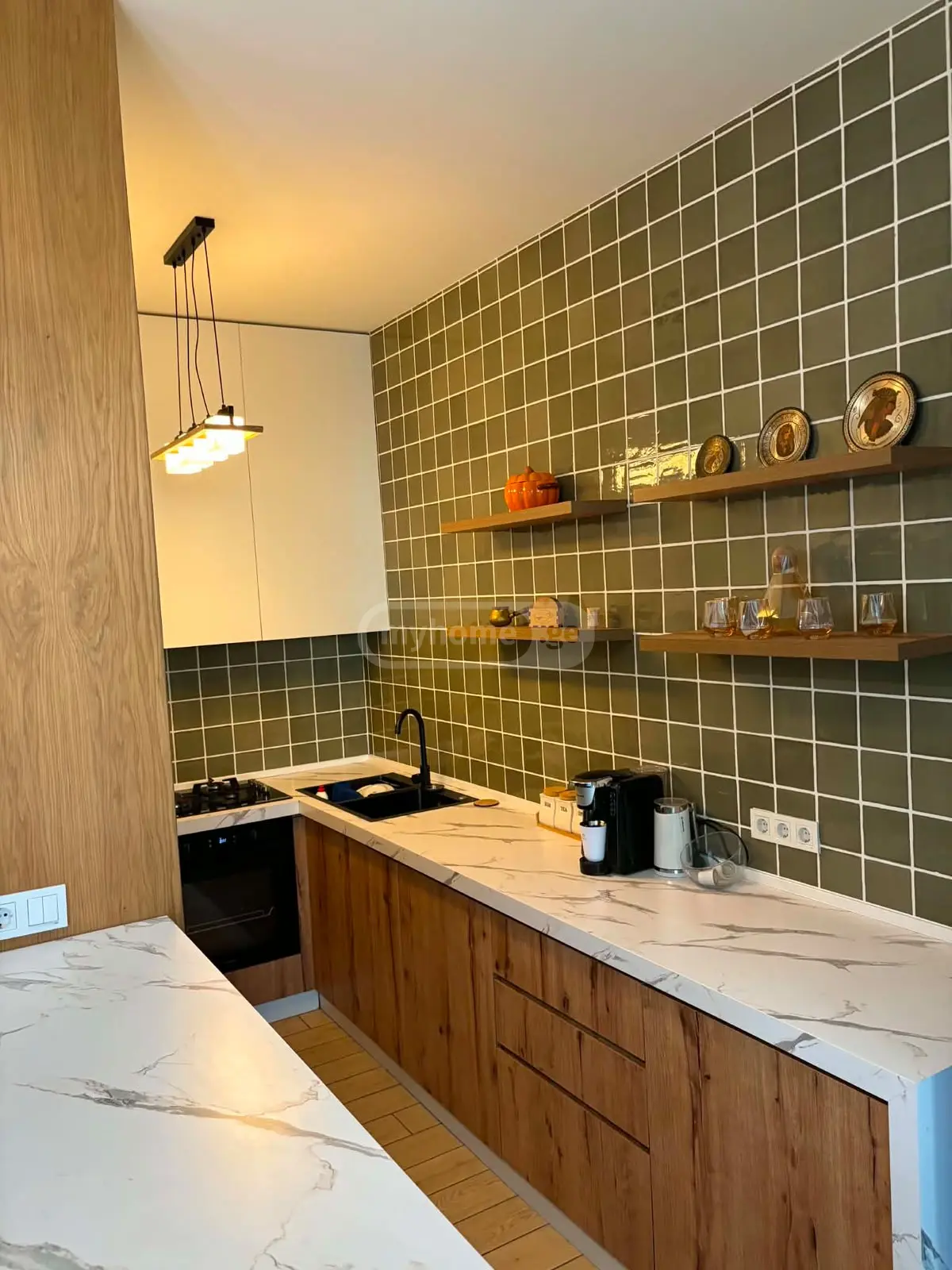4 Room Private House For Sale view 6