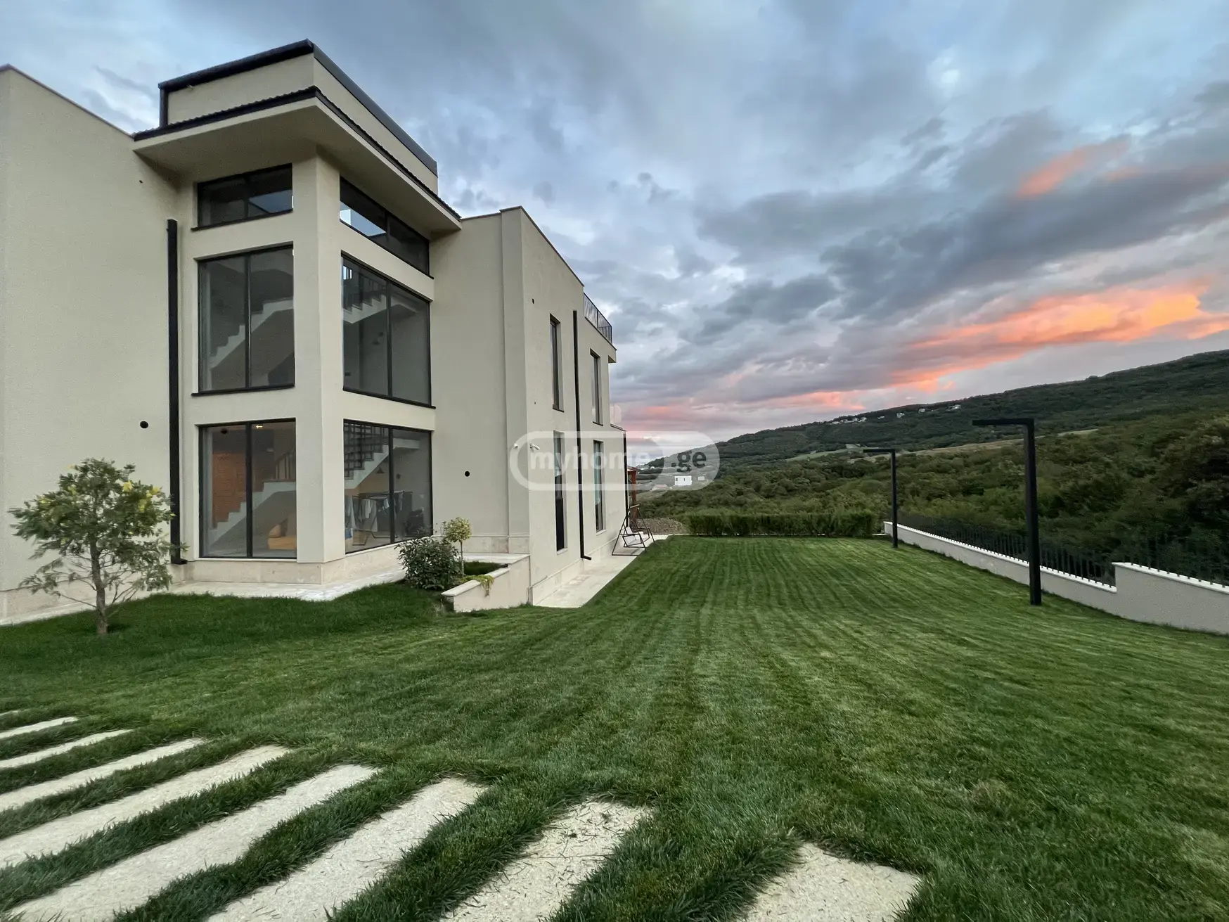 4 Room Country House For Rent In Varketili view 1
