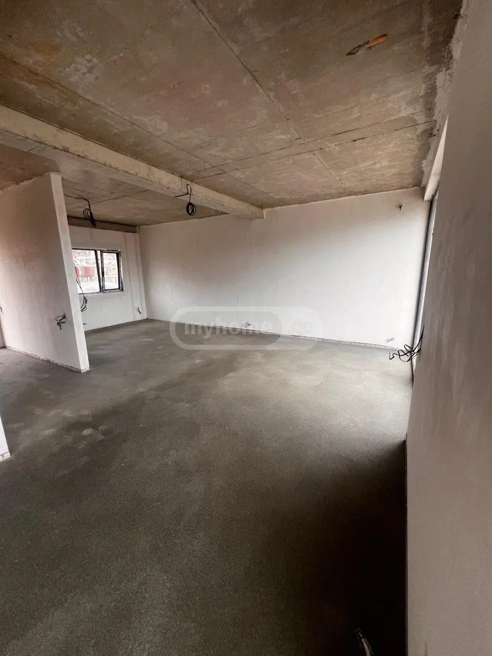 4 Room Private House For Sale view 3