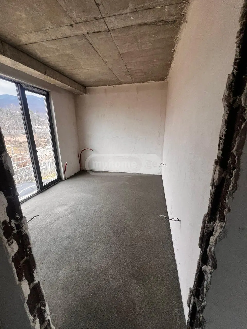 4 Room Private House For Sale view 9