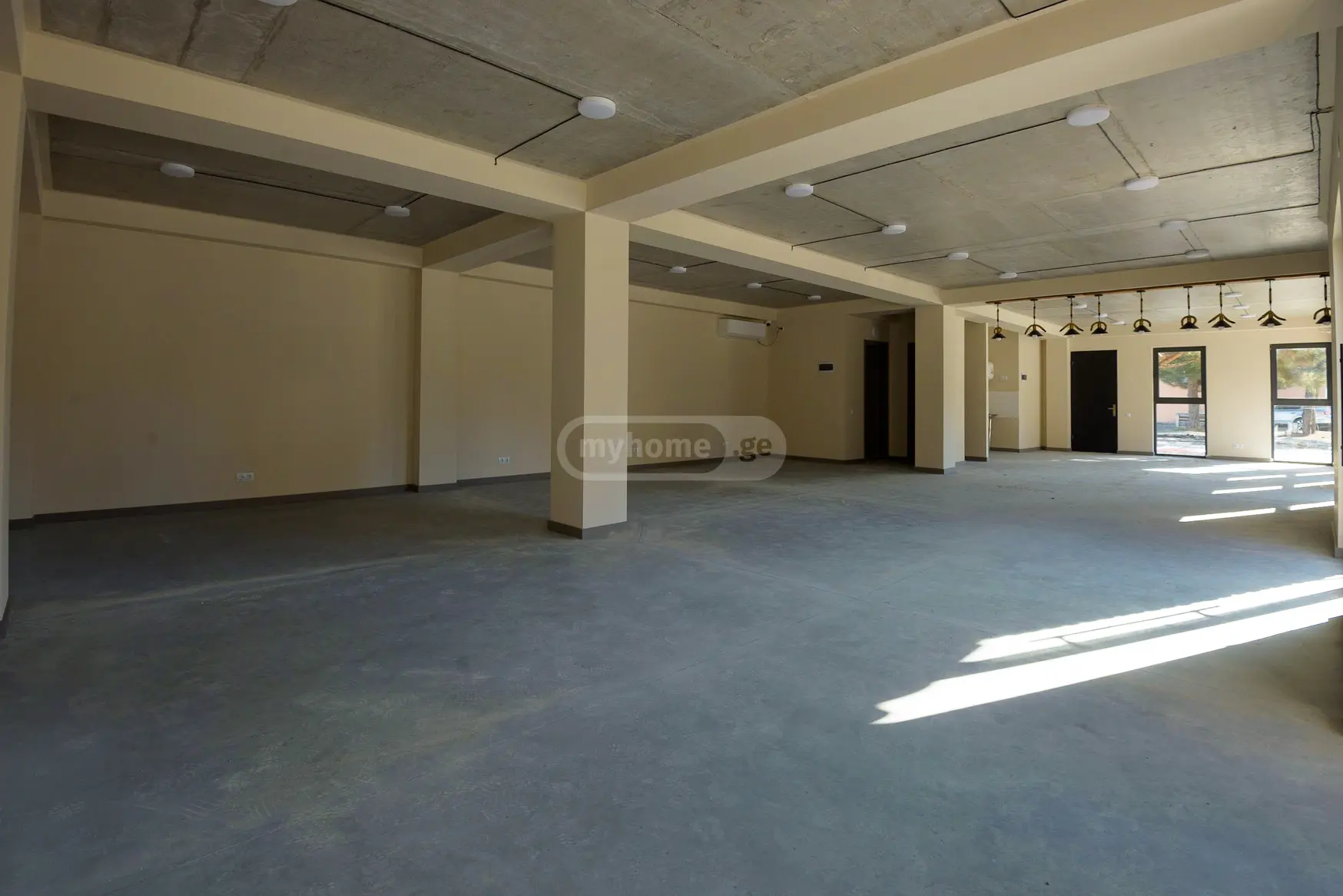 იყიდება Full Building Commercial Area In Rustaviში view 2