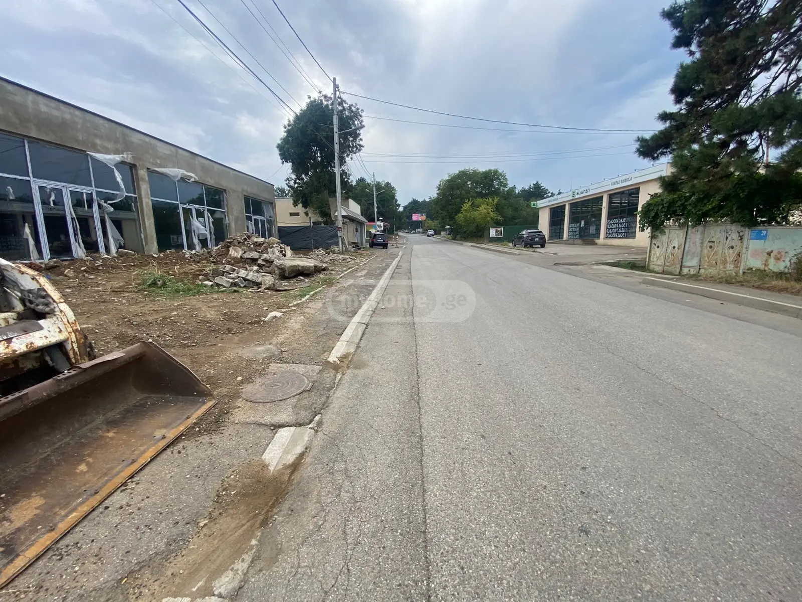 Universal Commercial Area For Rent In Tabakhmela view 2