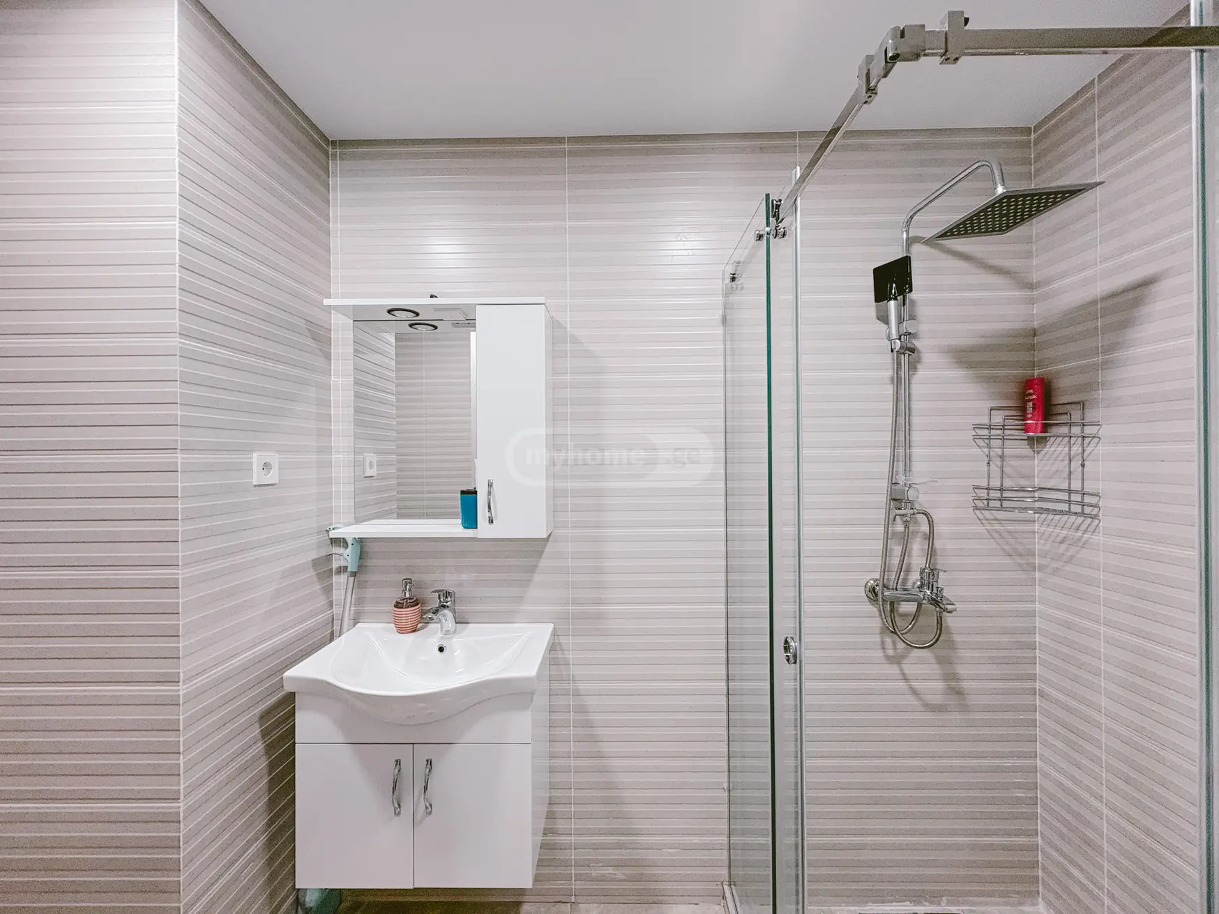 2 Room Apartment Daily Rent In Digomi view 6