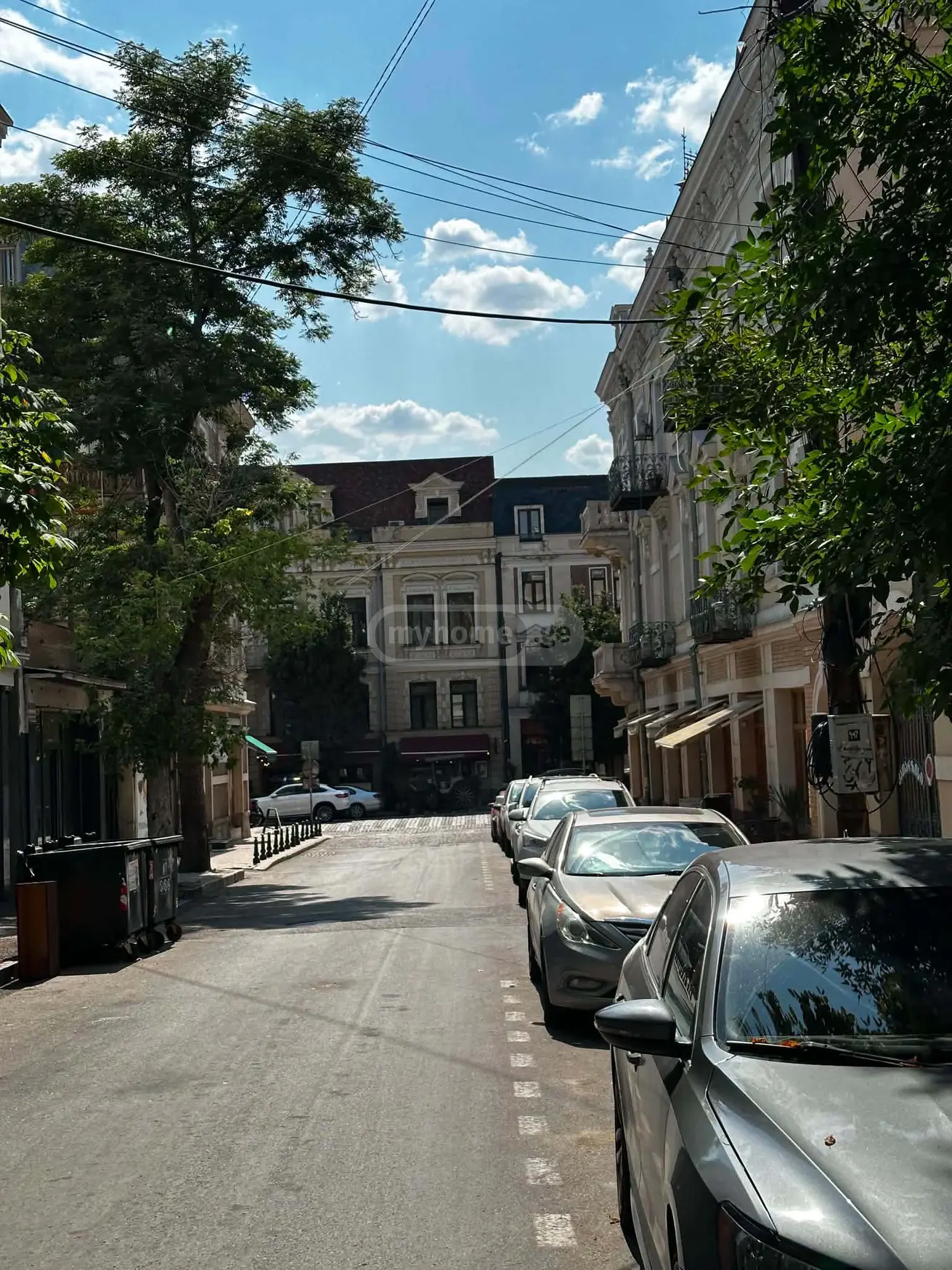 2 Room Apartment Daily Rent In Chugureti view 2