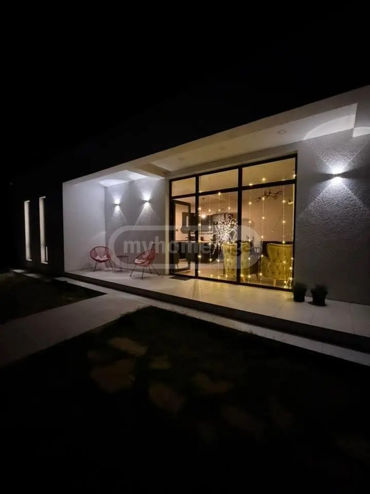 4 Room Private House Daily Rent In Lisi Lake view 1