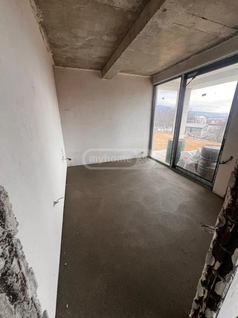 4 Room Private House For Sale view 5