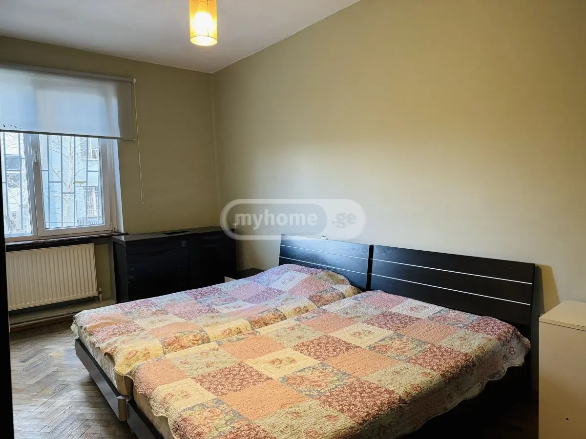 7 Room Apartment For Sale view 2