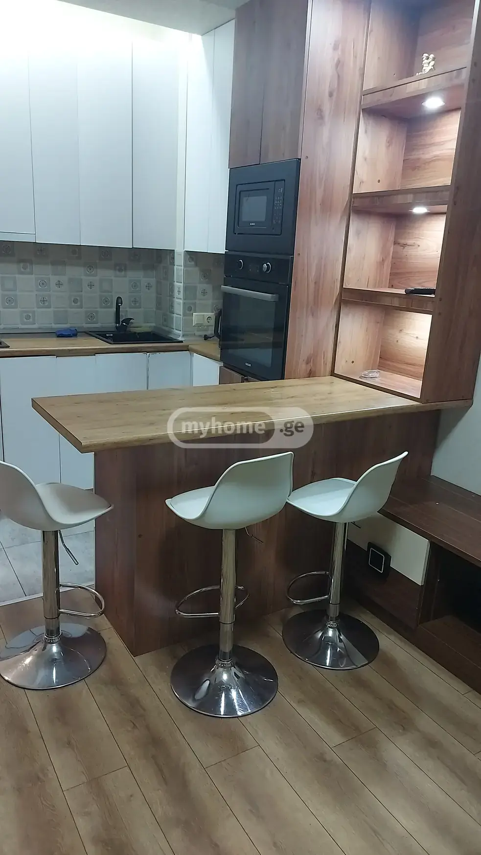2-Room Apartment For Rent In Tbilisi, Mirian Mepe St, 40 view 17