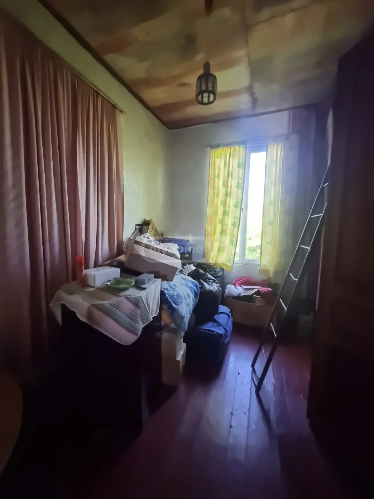 4 Room Private House For Sale view 9