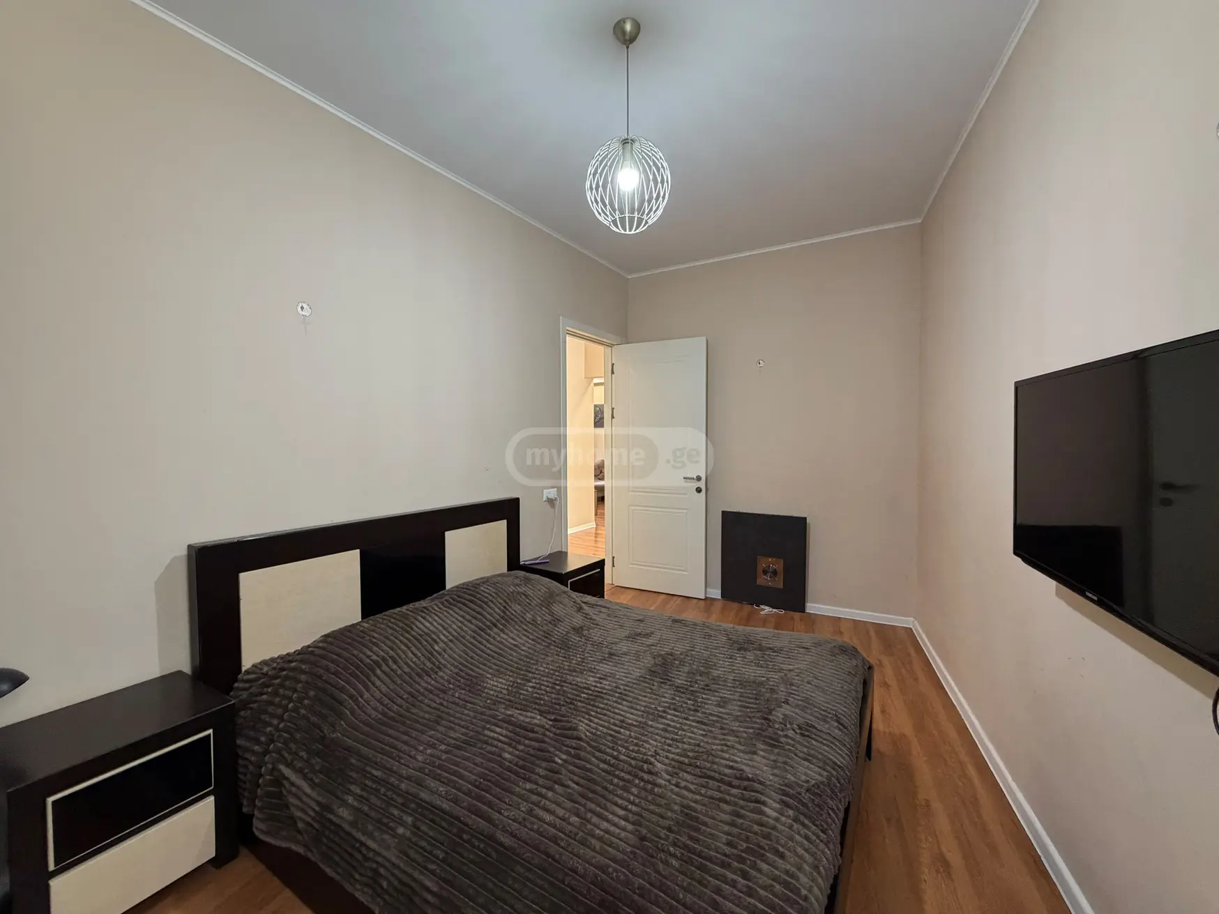 6 Room Private House For Sale view 12