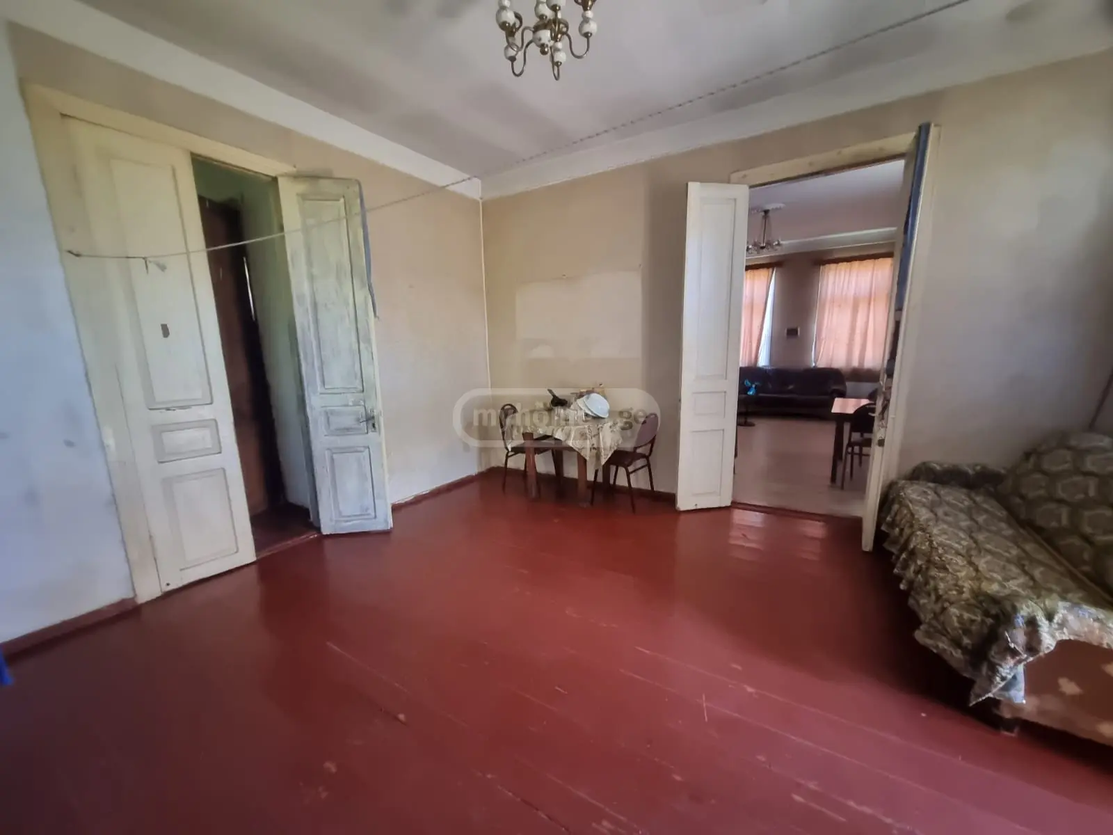 4 Room Private House For Sale view 3