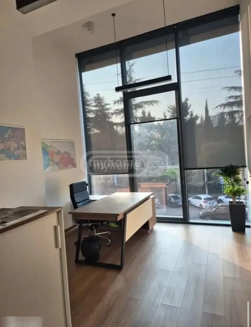 6 Room Country House For Rent In Vake view 9