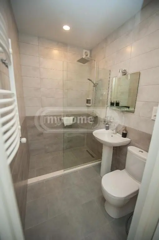 6 Room Hotel For Sale view 10