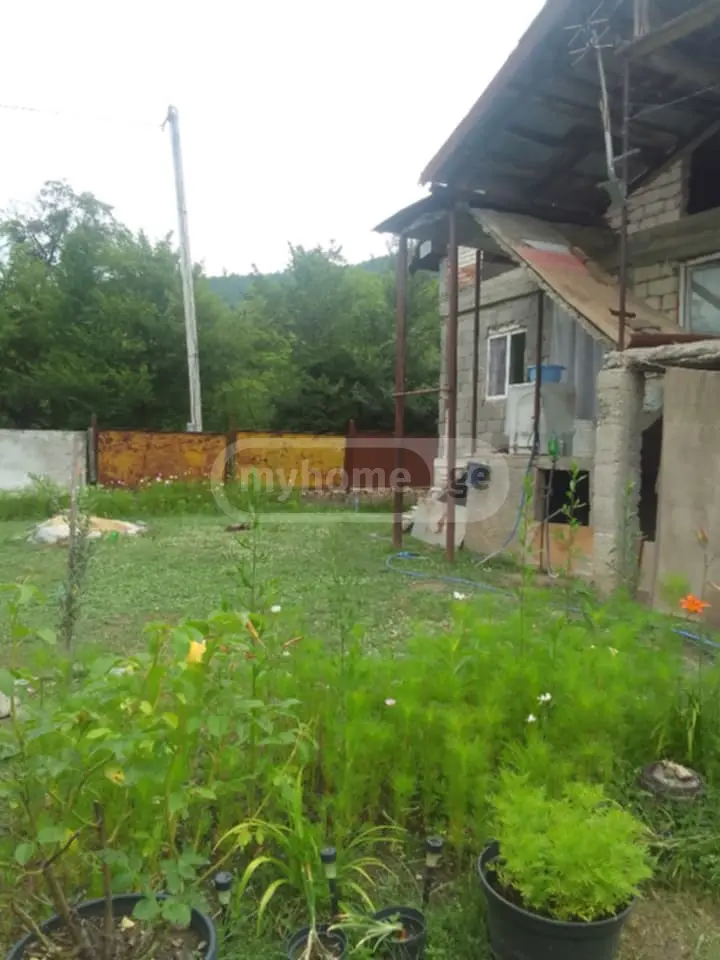 3 Room Private House For Sale view 3