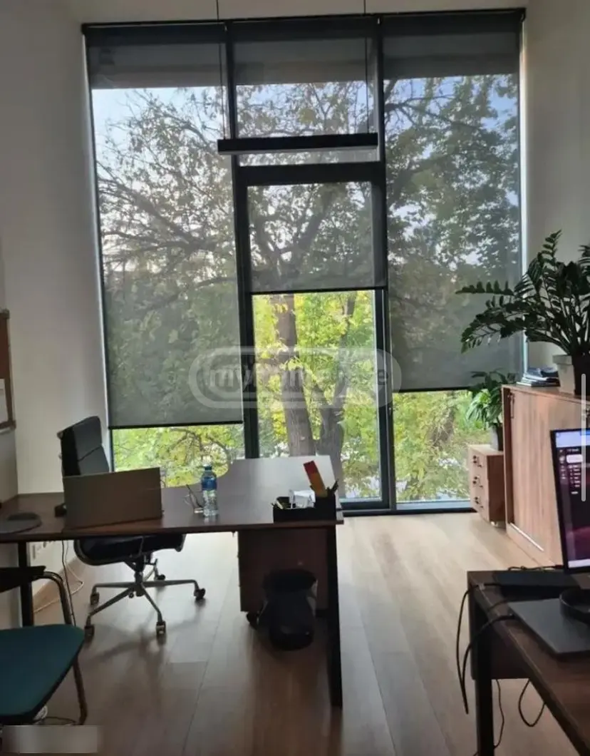 6 Room Country House For Rent In Vake view 6