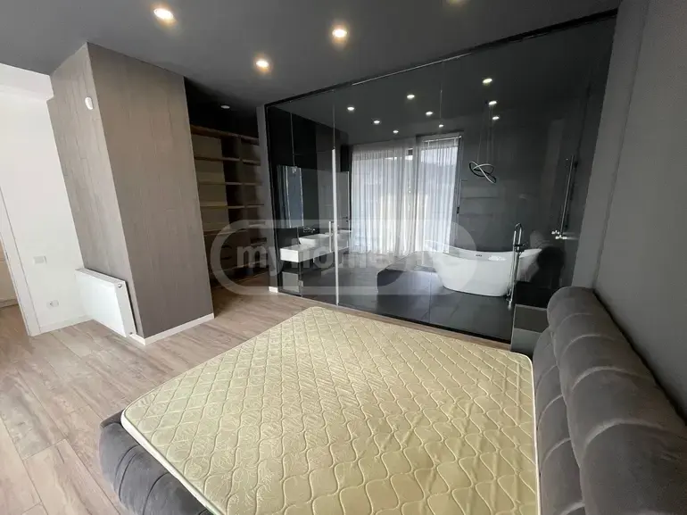 Baron De Baye St: 5-Room House, 400.0 M² | Korter.Ge view 25