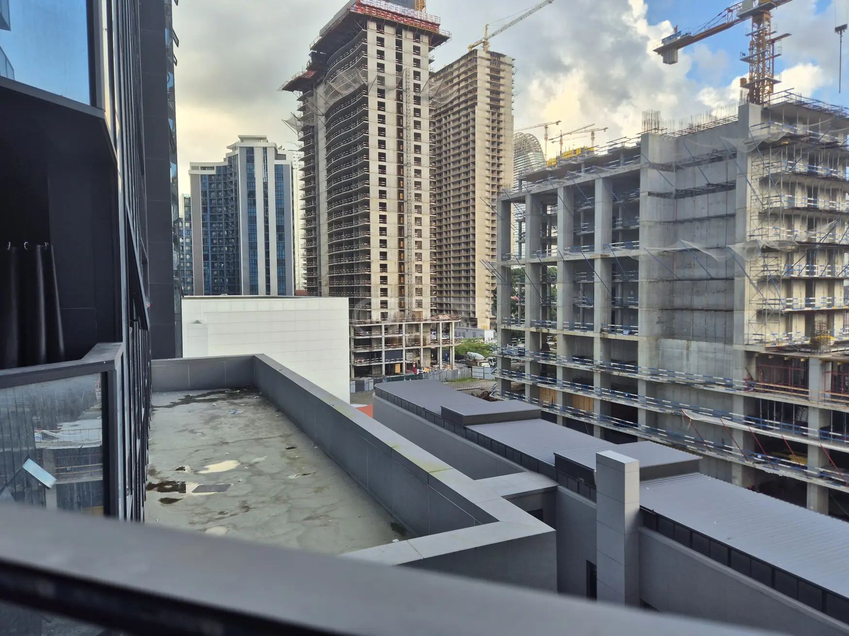 1 Room Apartment For Sale view 3