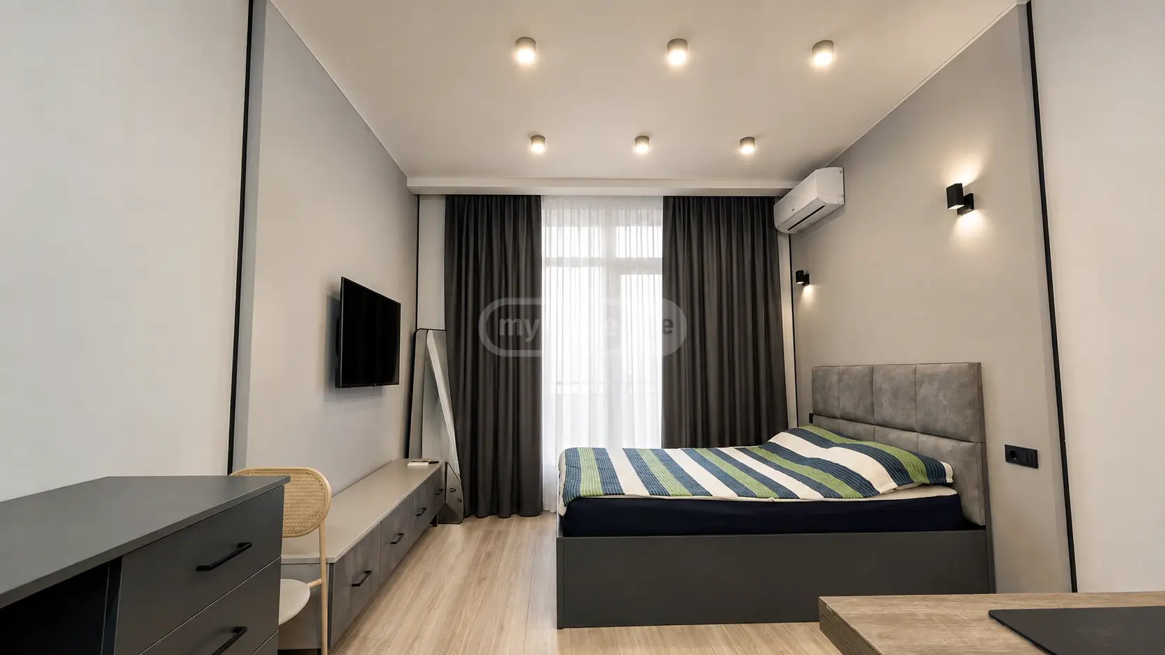1 Room Apartment For Sale view 1