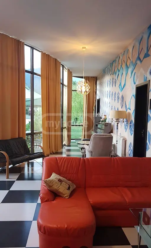 8 Room Hotel For Sale view 7