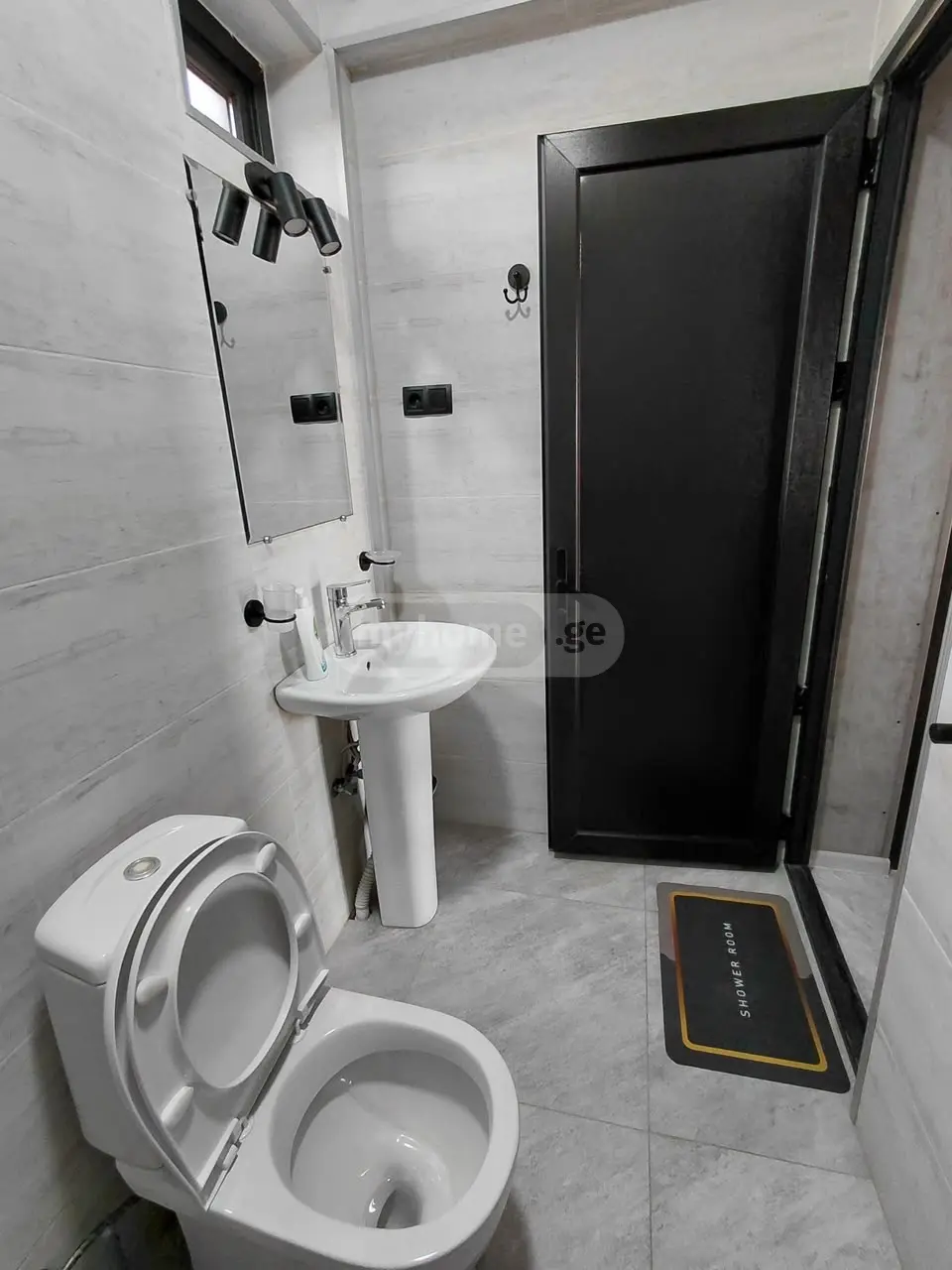 10+ Room Private House For Rent In Grigoleti, In Lanchkhuti Municipality view 11