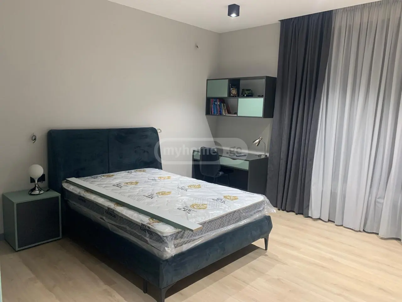 6 Room Private House For Sale view 10
