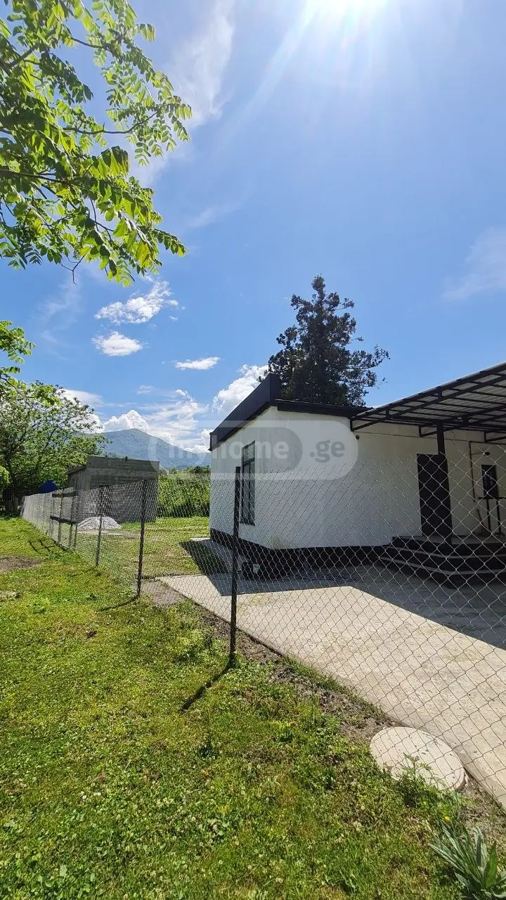 3 Room Private House For Sale view 9
