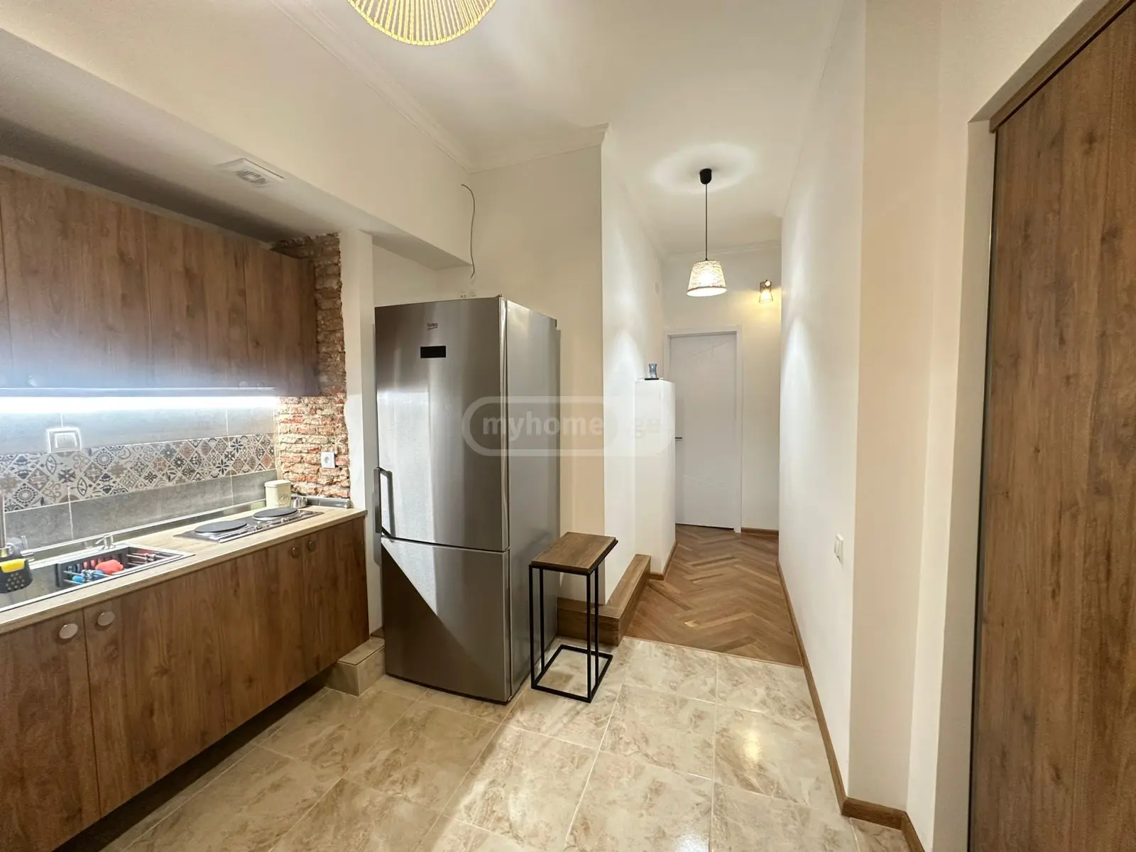 4 Room Apartment Daily Rent In Chugureti view 3