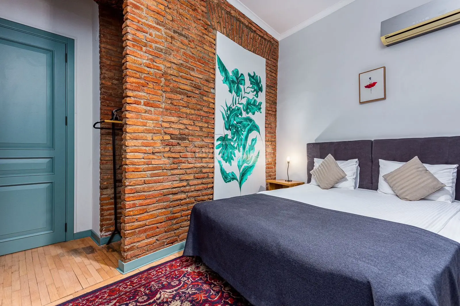 6 Room Hotel For Sale view 9